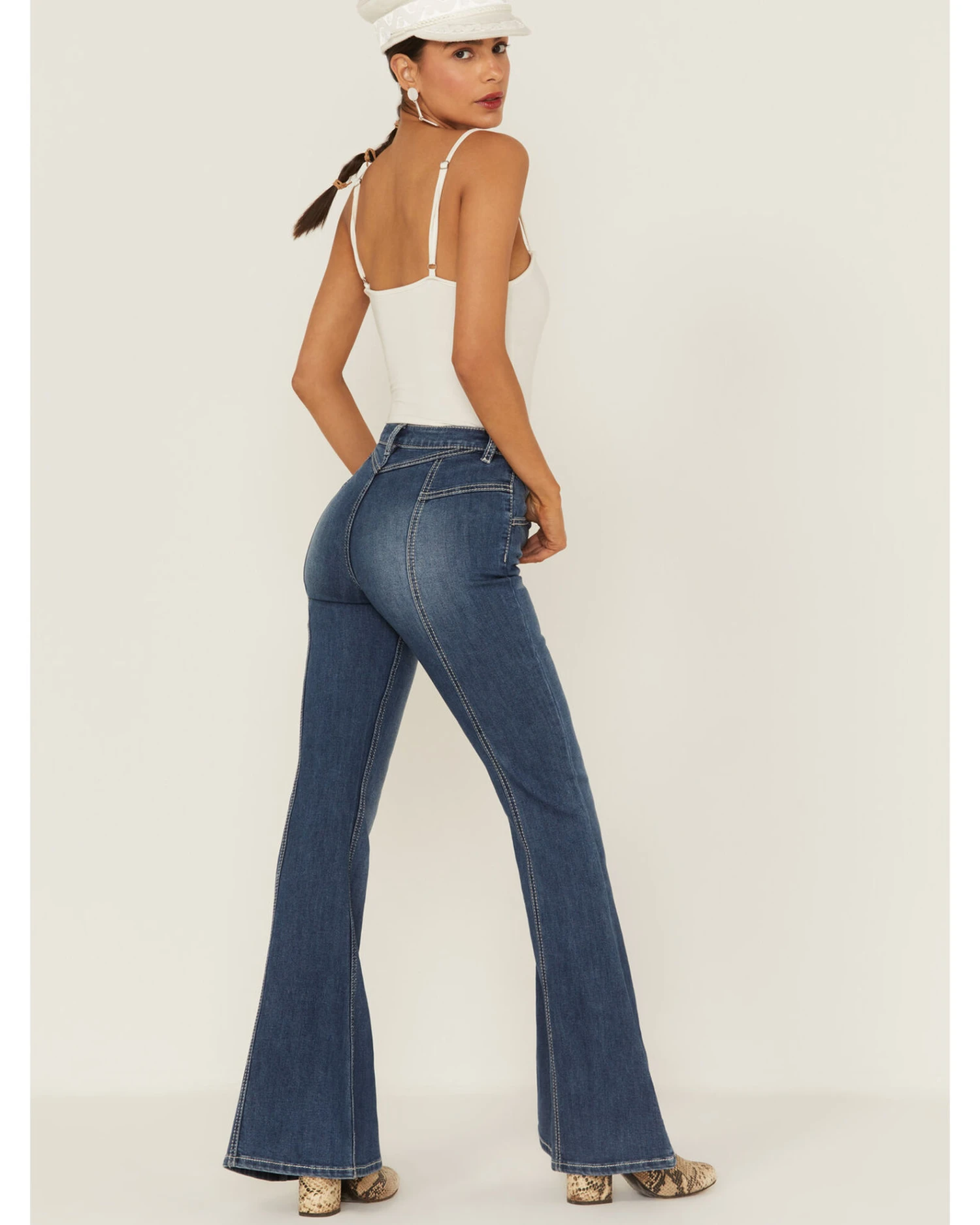 Shyanne Women's Medium Dark Wash High Rise Seam Detail Flare Jeans - Image 3