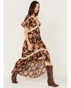 Shyanne Women's Short Sleeve Floral Print High Low Maxi Dress